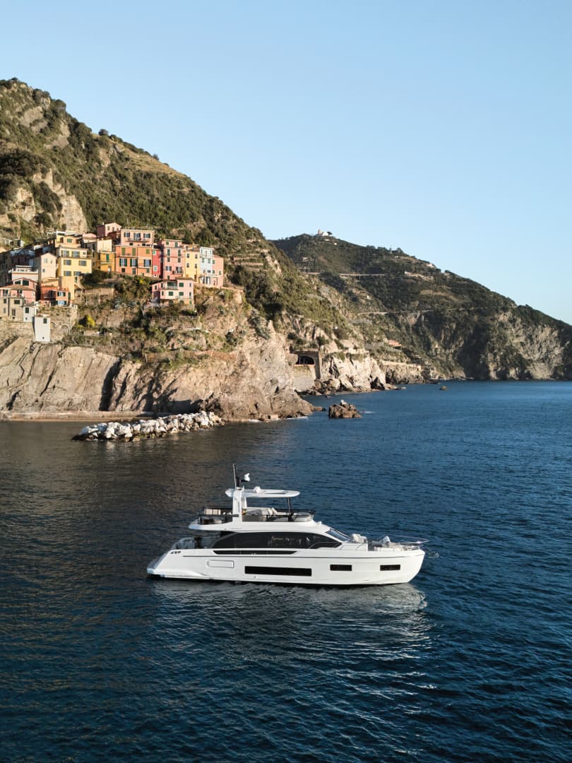 2026 Azimut 62 FLY