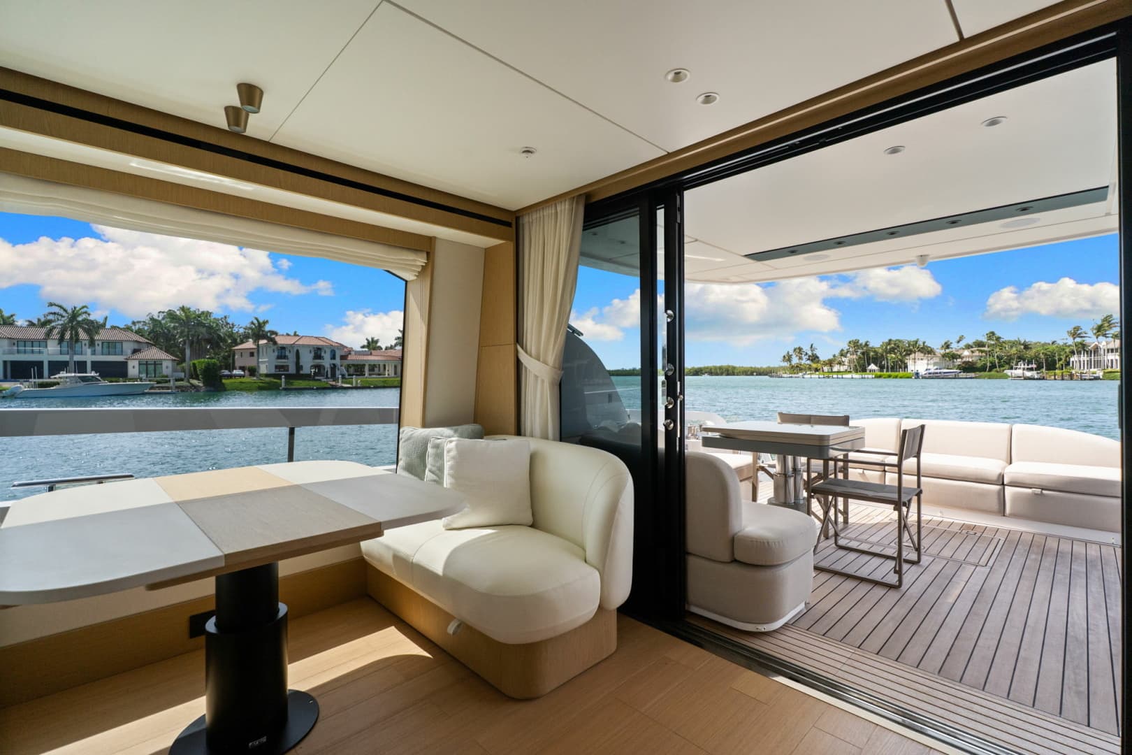 2026 Azimut FLY 62