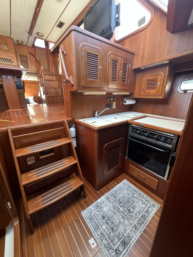 2007 Heritage East 36 Sundeck Trawler