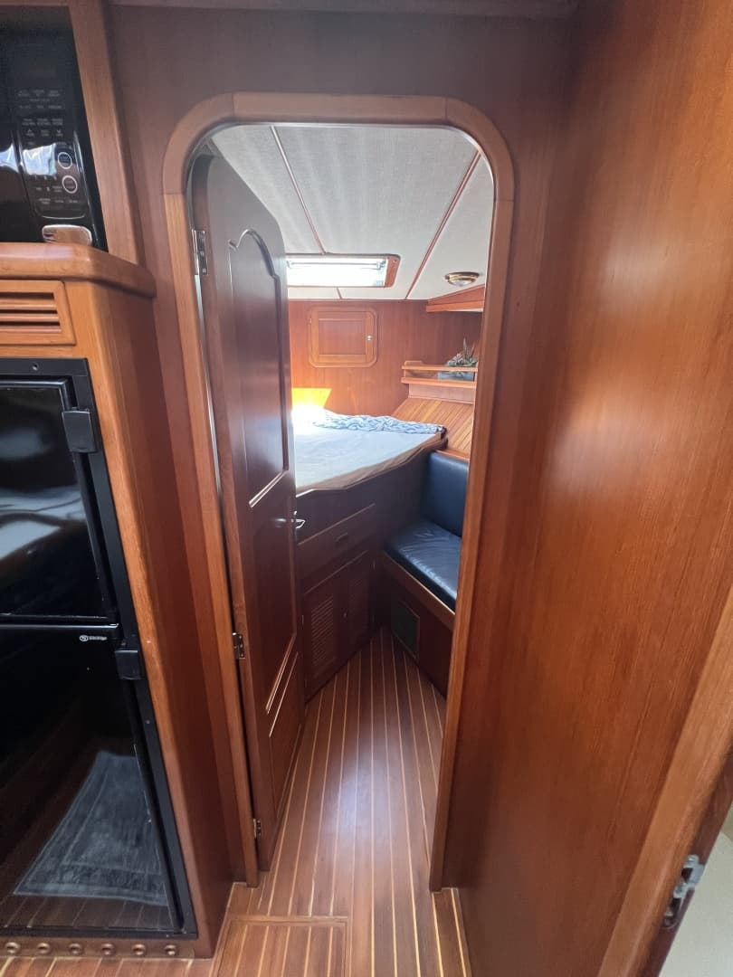2007 Heritage East 36 Sundeck Trawler
