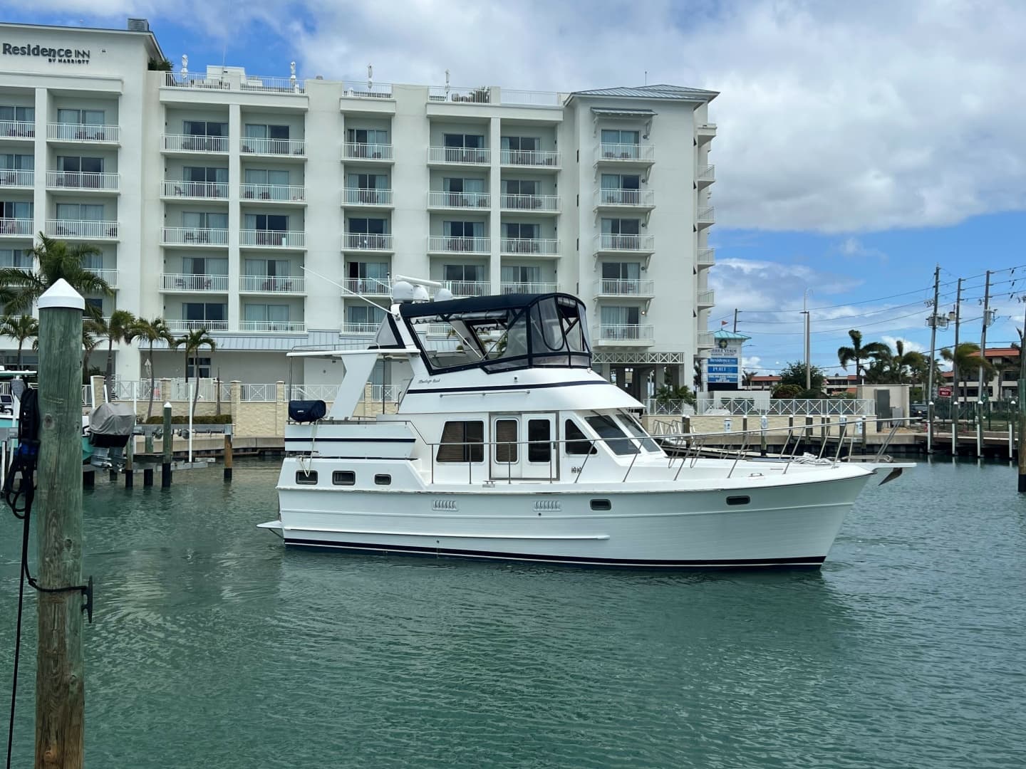 2007 Heritage East 36 Sundeck Trawler