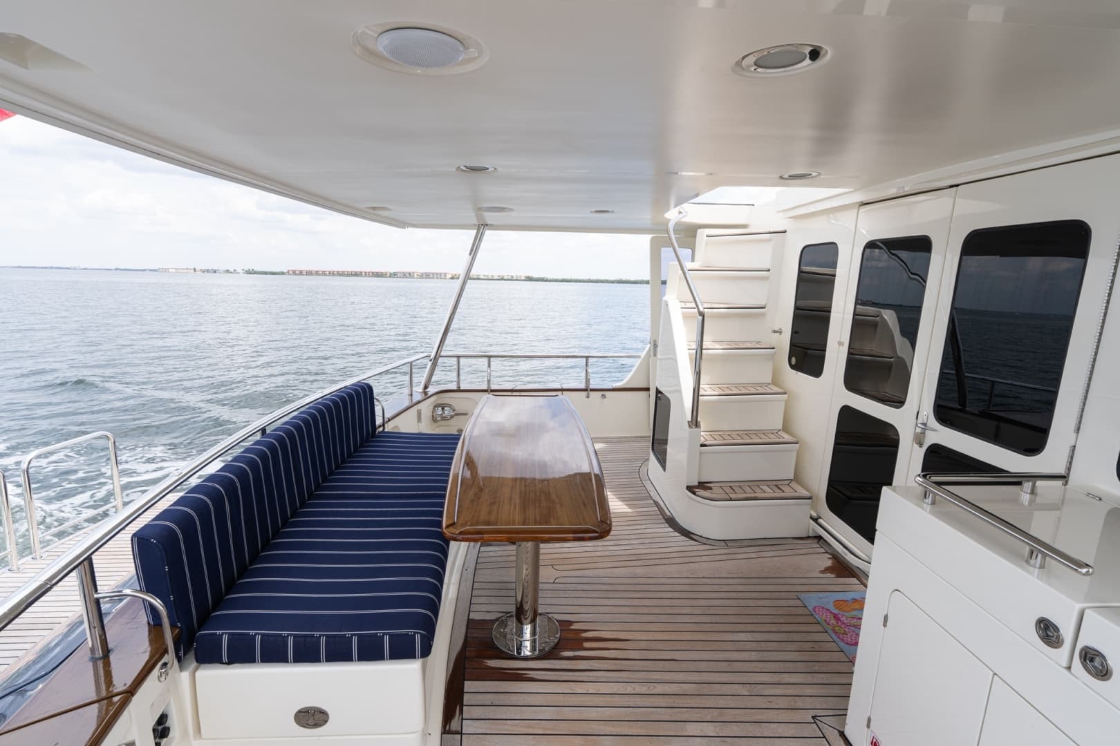 Cockpit Facing Port