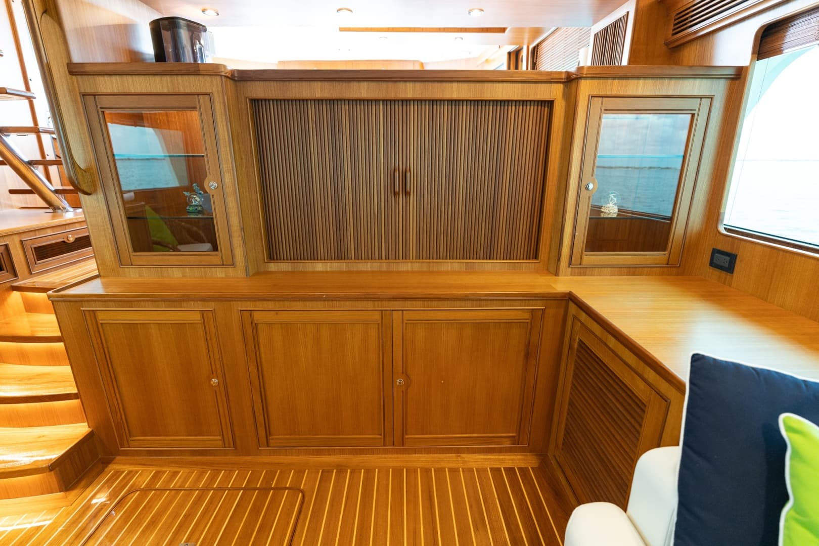 Salon Entertainment Center