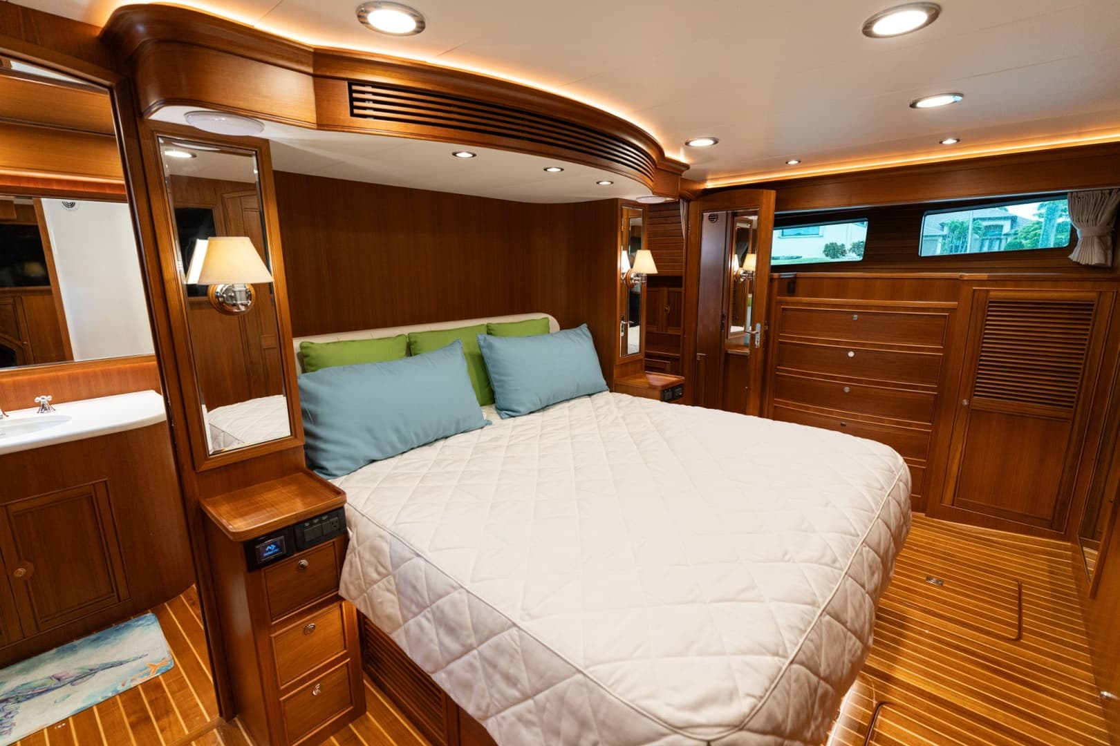 Master Stateroom Facing Port