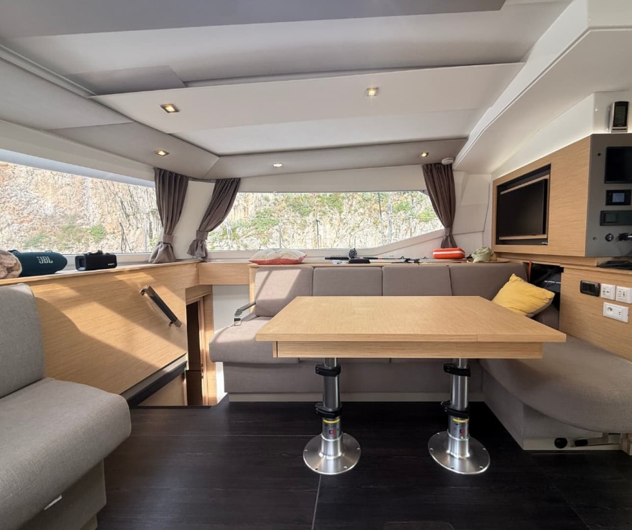 2025 Fountaine Pajot Aura 51