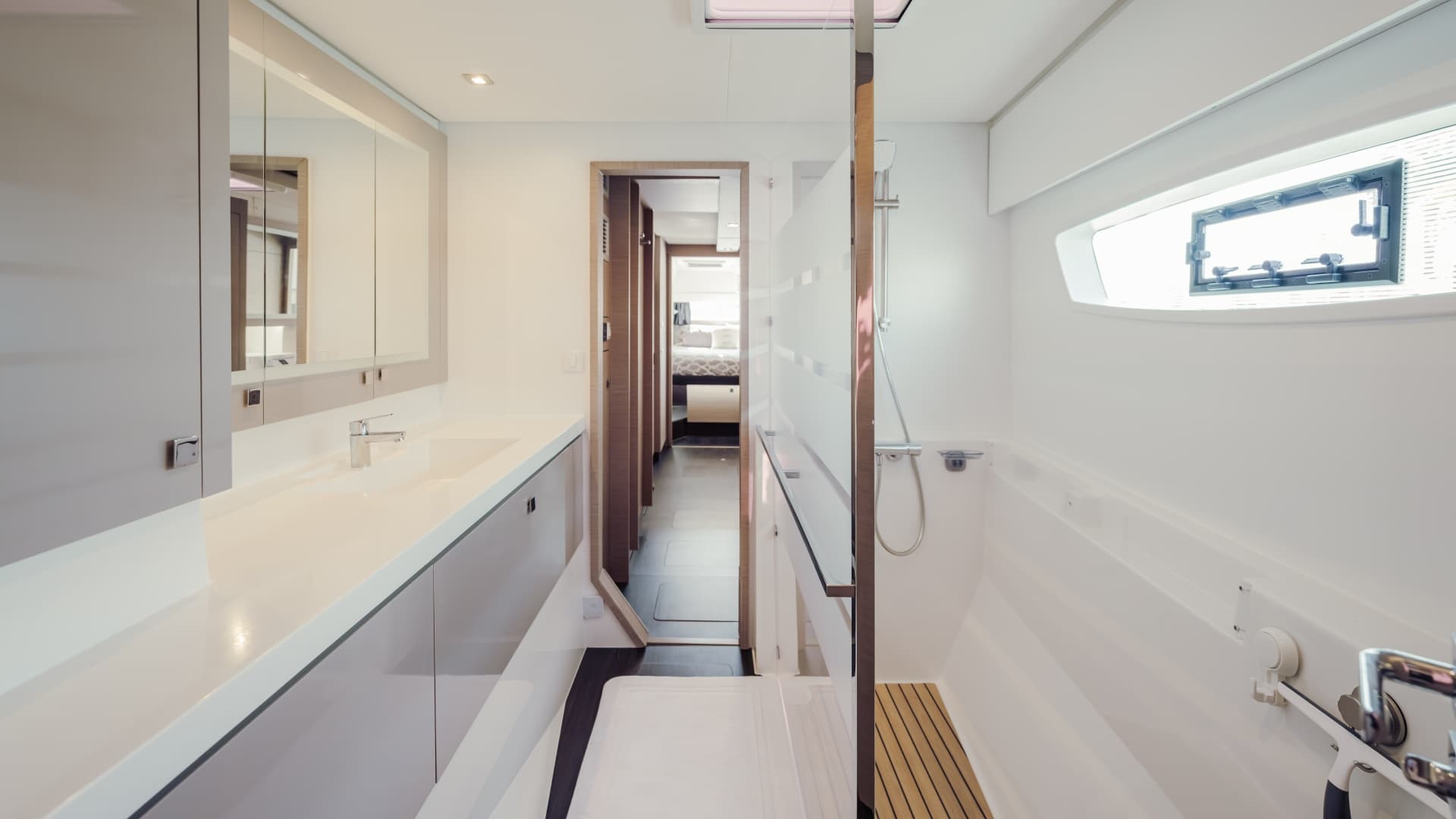 2020 Fountaine Pajot Saona 47