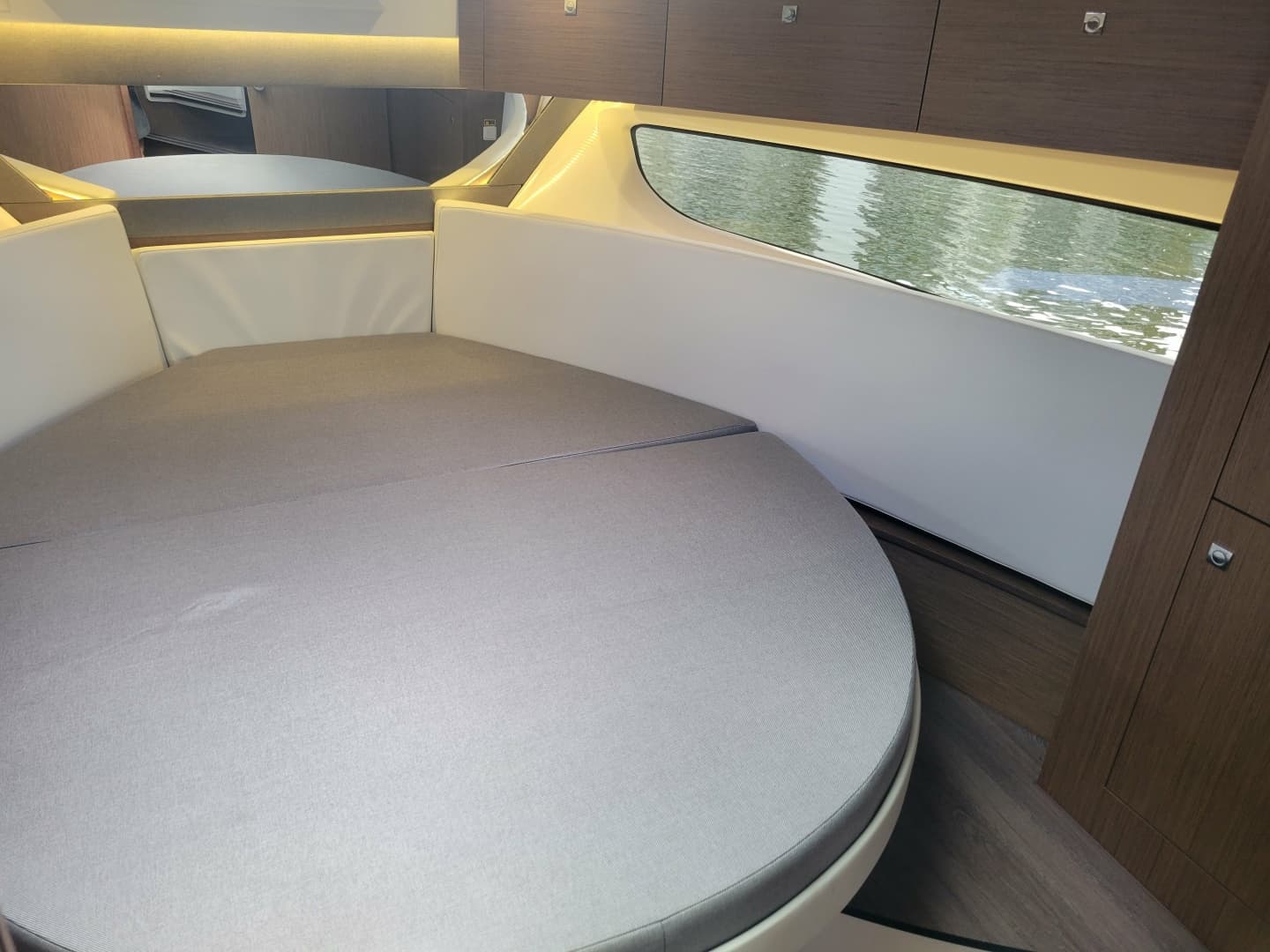 2020 Jeanneau NC 1095 Coupe