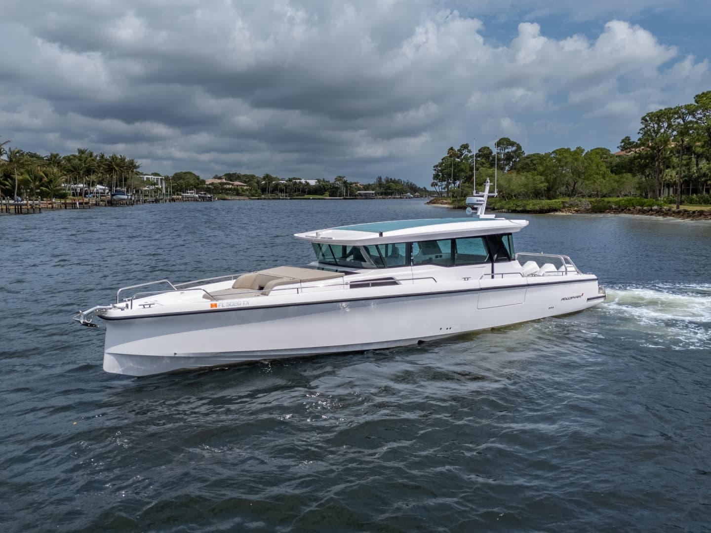 2024 Axopar 45 XC Cross Cabin