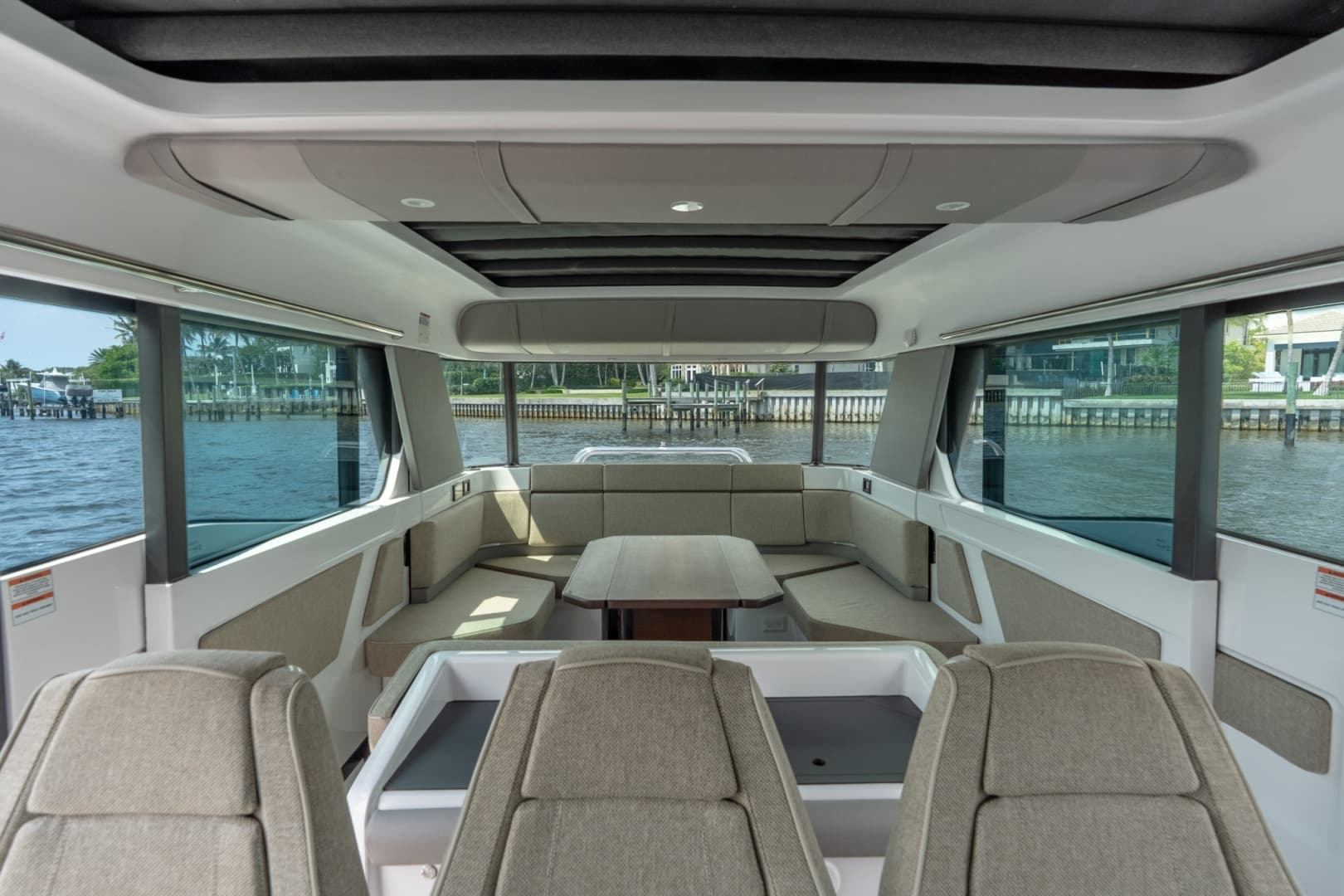 2024 Axopar 45 XC Cross Cabin