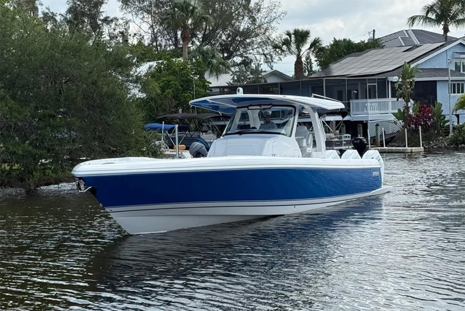 Port bow profile