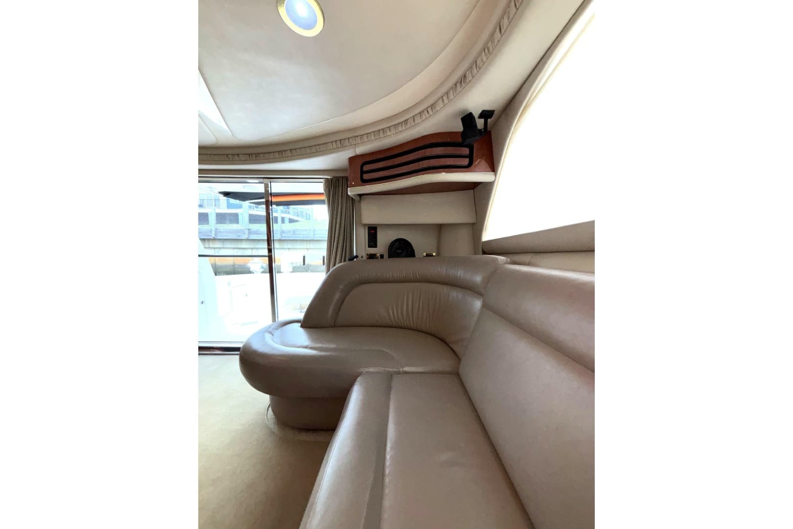 1999 Sea Ray 480 Sedan Bridge