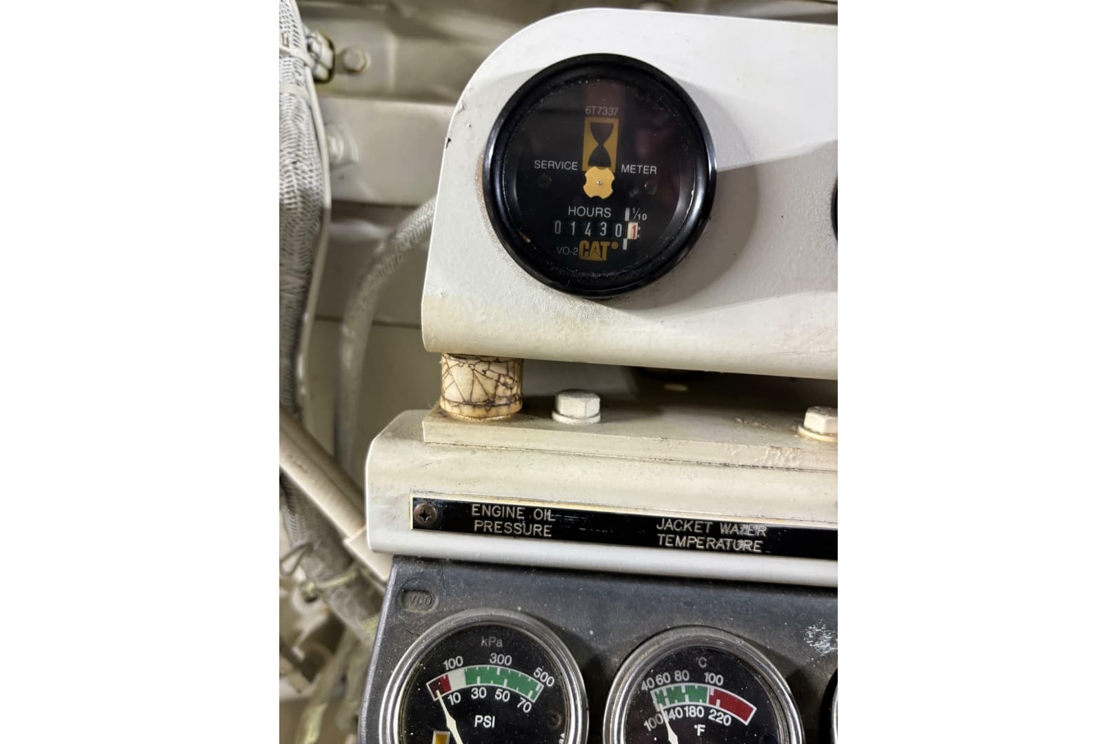 1999 Sea Ray 480 Sedan Bridge