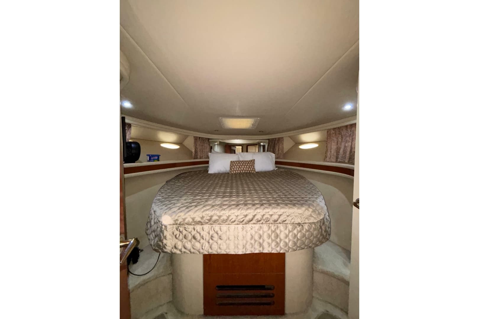 1999 Sea Ray 480 Sedan Bridge