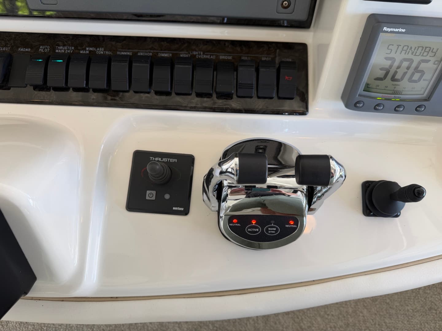 2009 Sea Ray 52 SEDAN BRIDGE