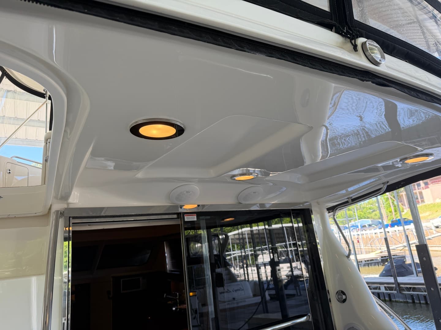 2009 Sea Ray 52 SEDAN BRIDGE