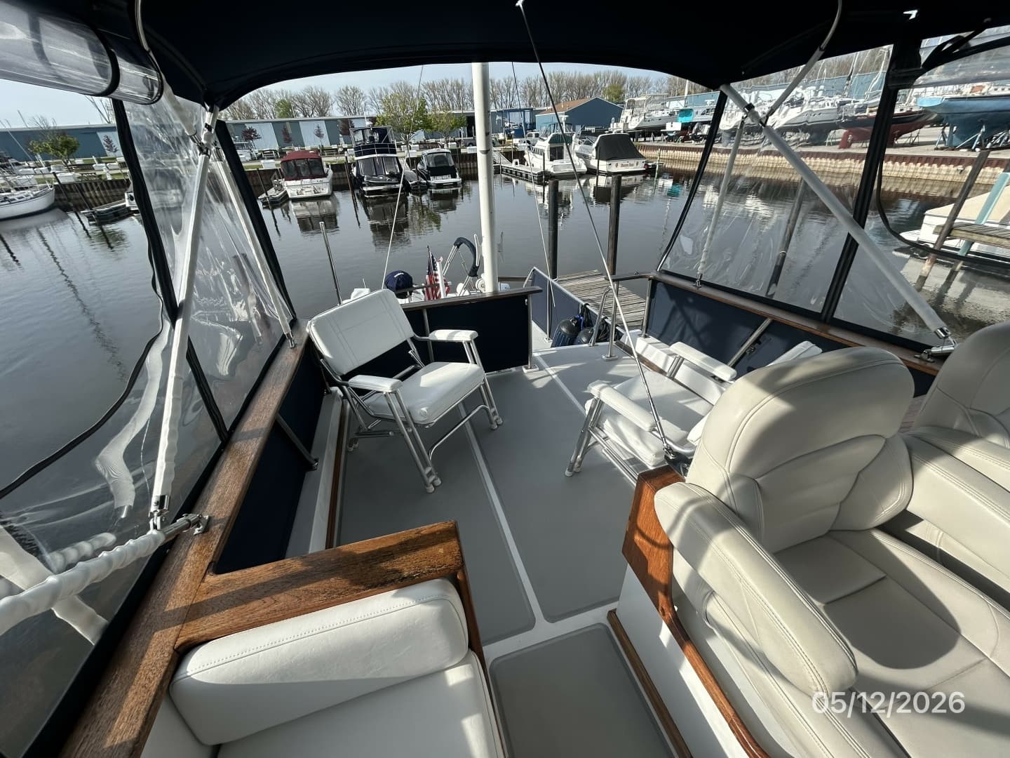 36' Monk flybridge aft