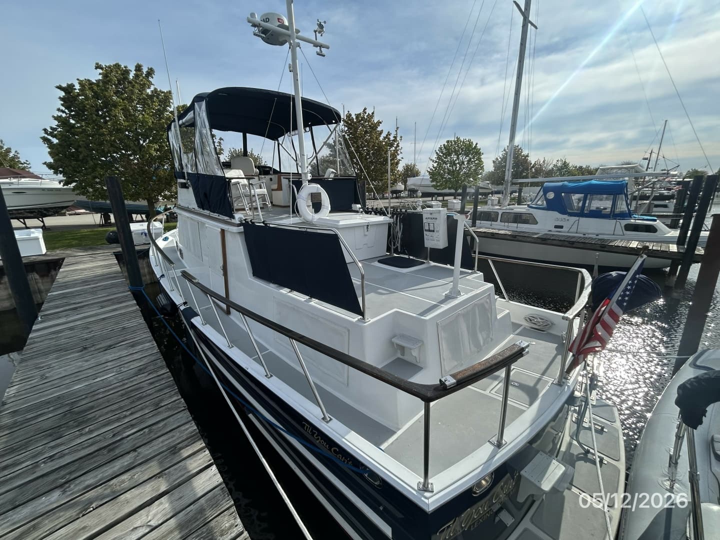 36' Monk port aft profile2