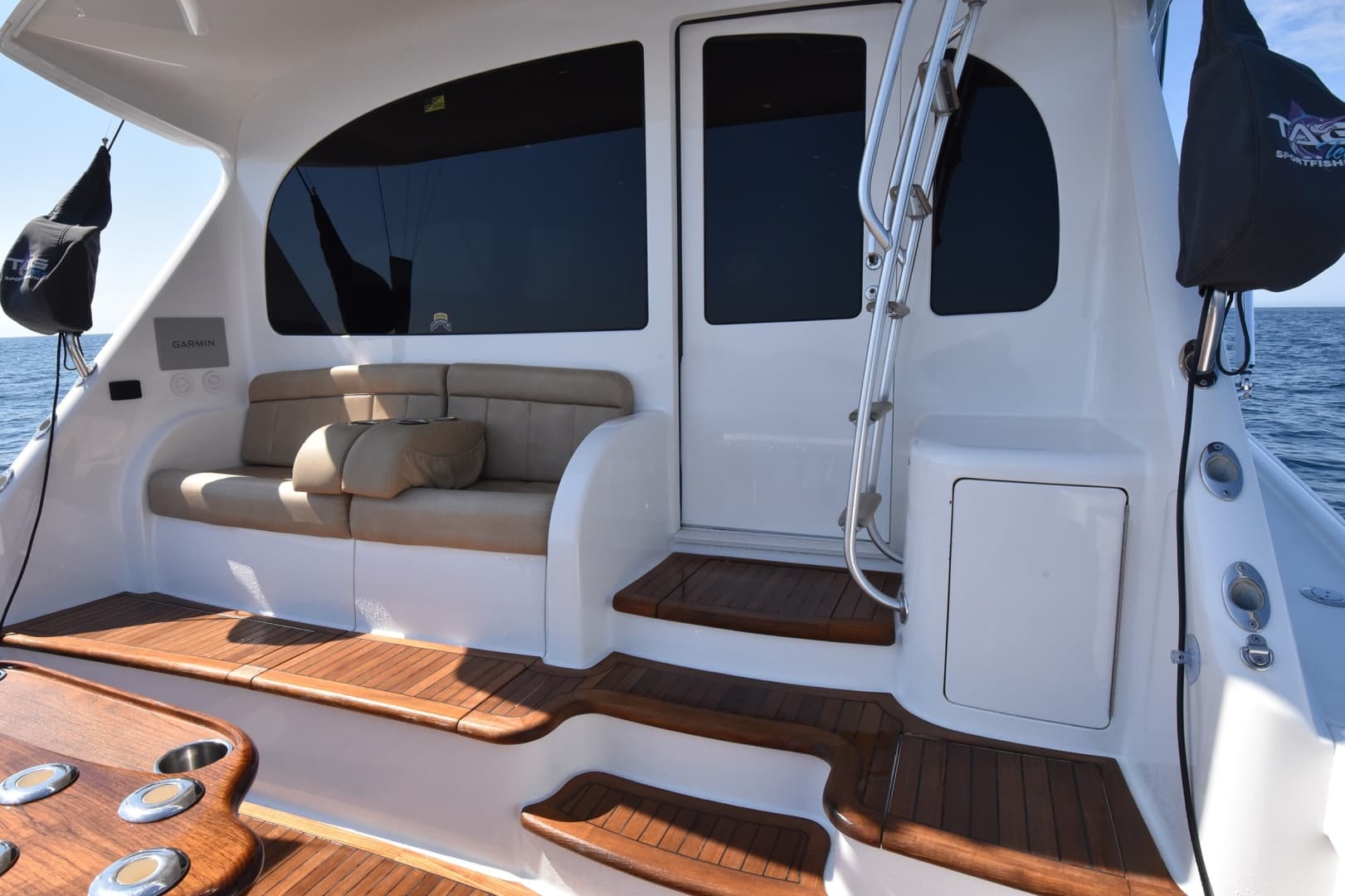 2016 Viking 55 Convertible TAG Team