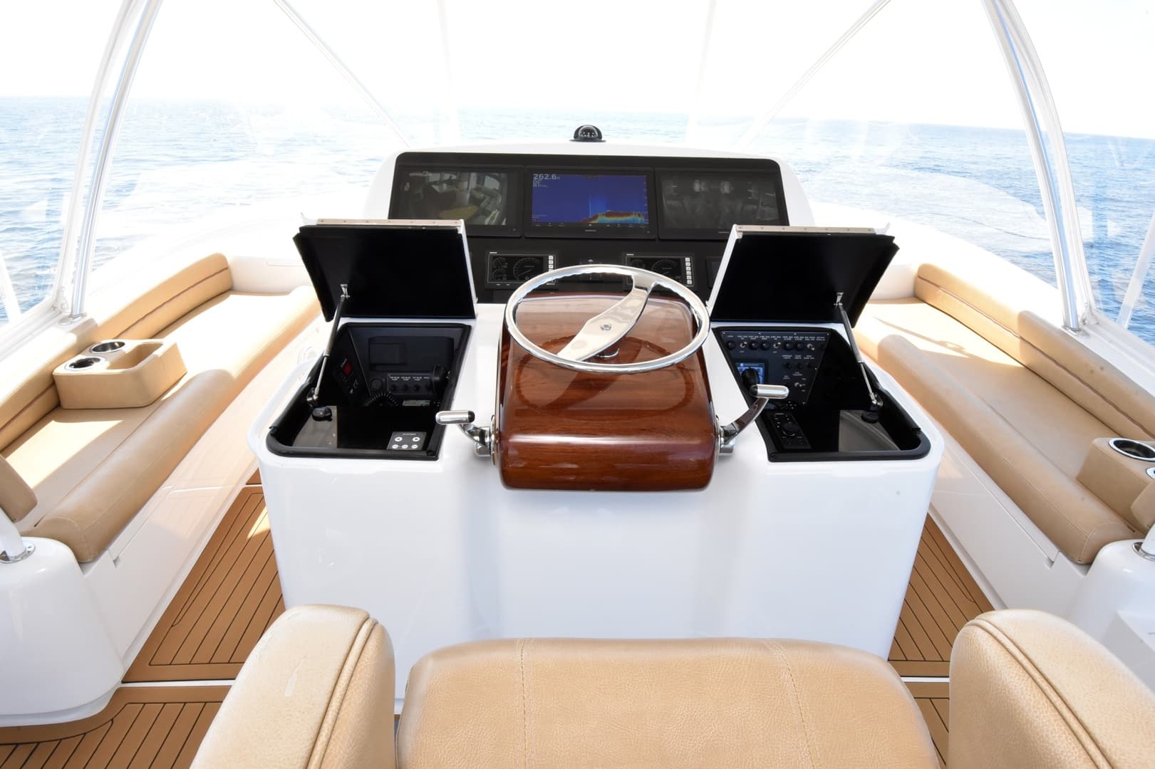 2016 Viking 55 Convertible TAG Team Helm
