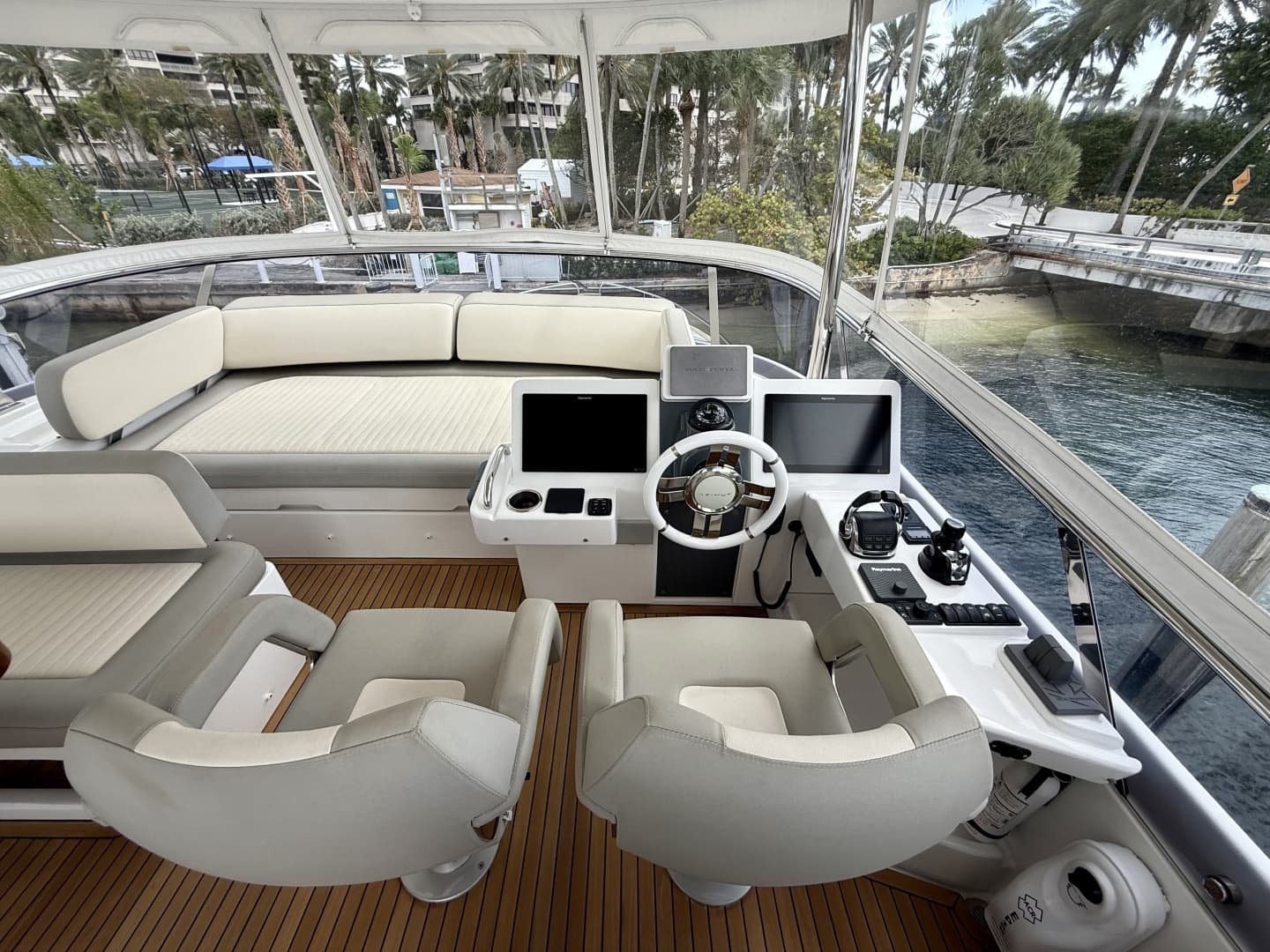 2020 Azimut Magellano 66