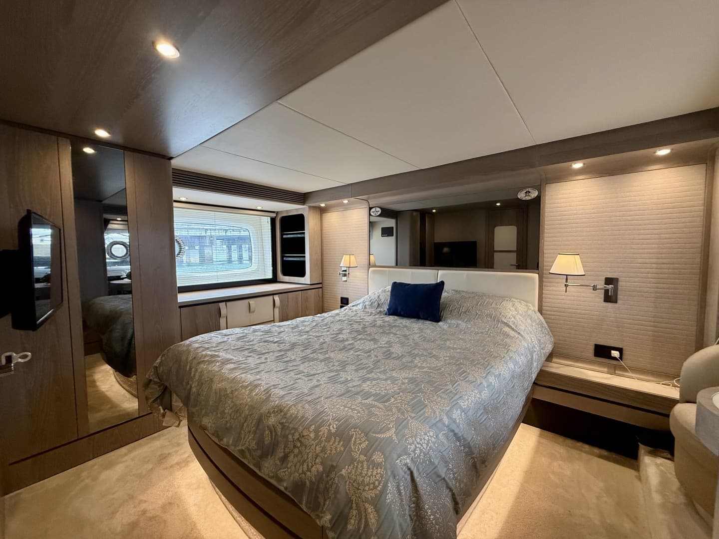 2020 Azimut Magellano 66