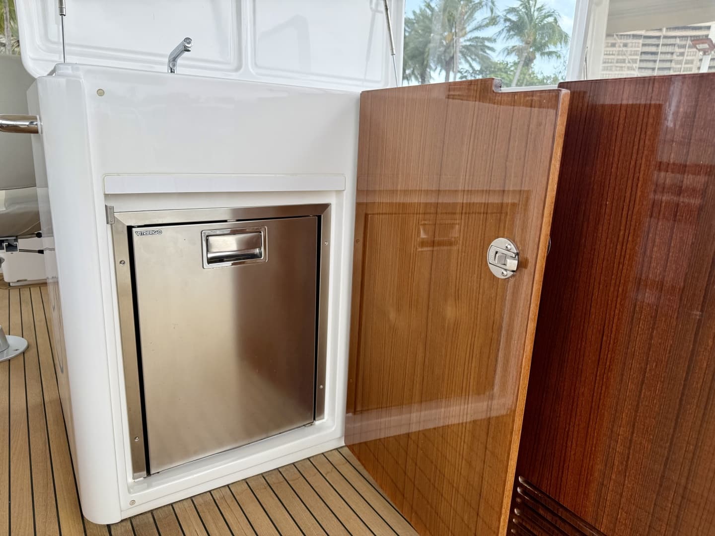 2020 Azimut Magellano 66