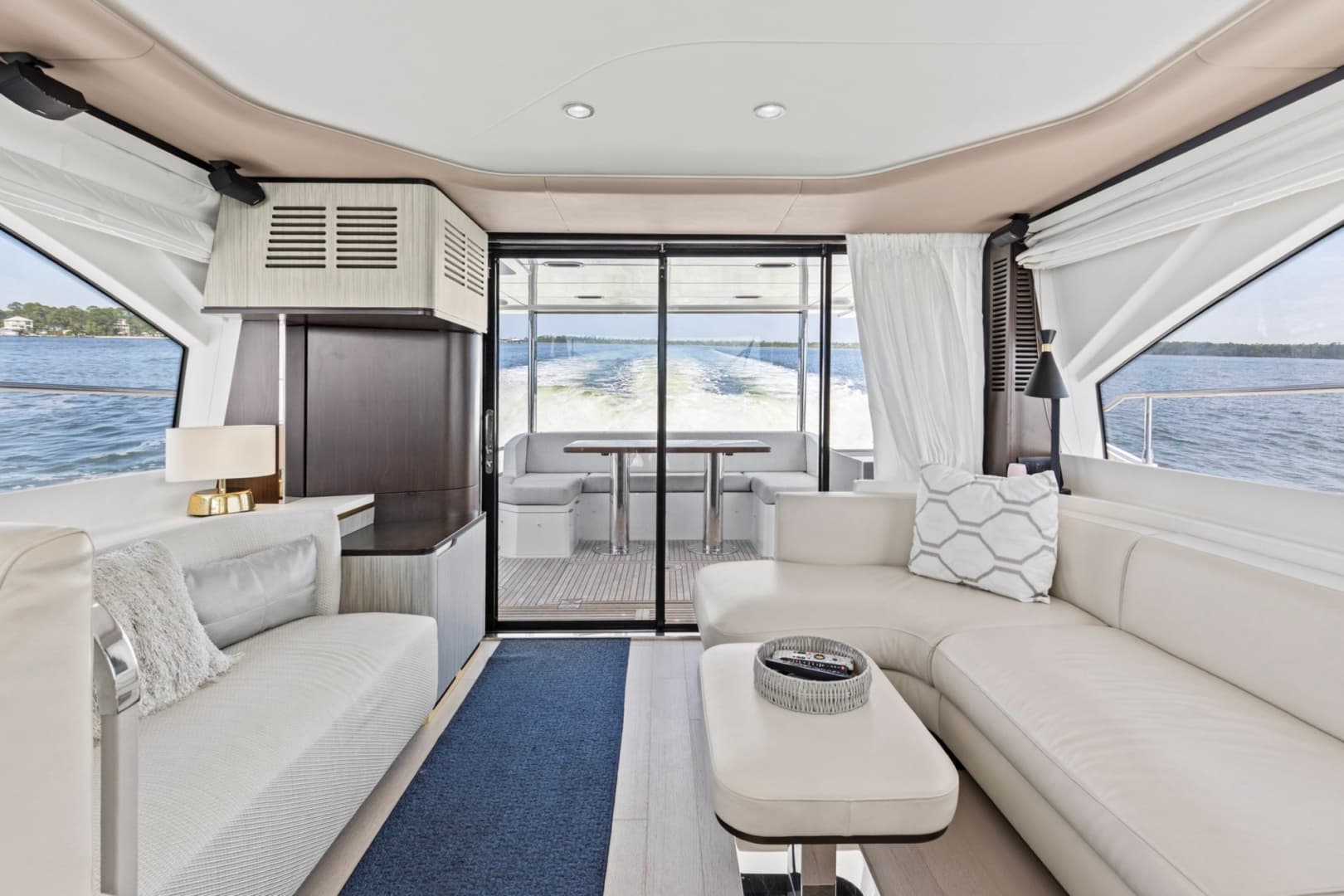 2019 Azimut 60 FLY