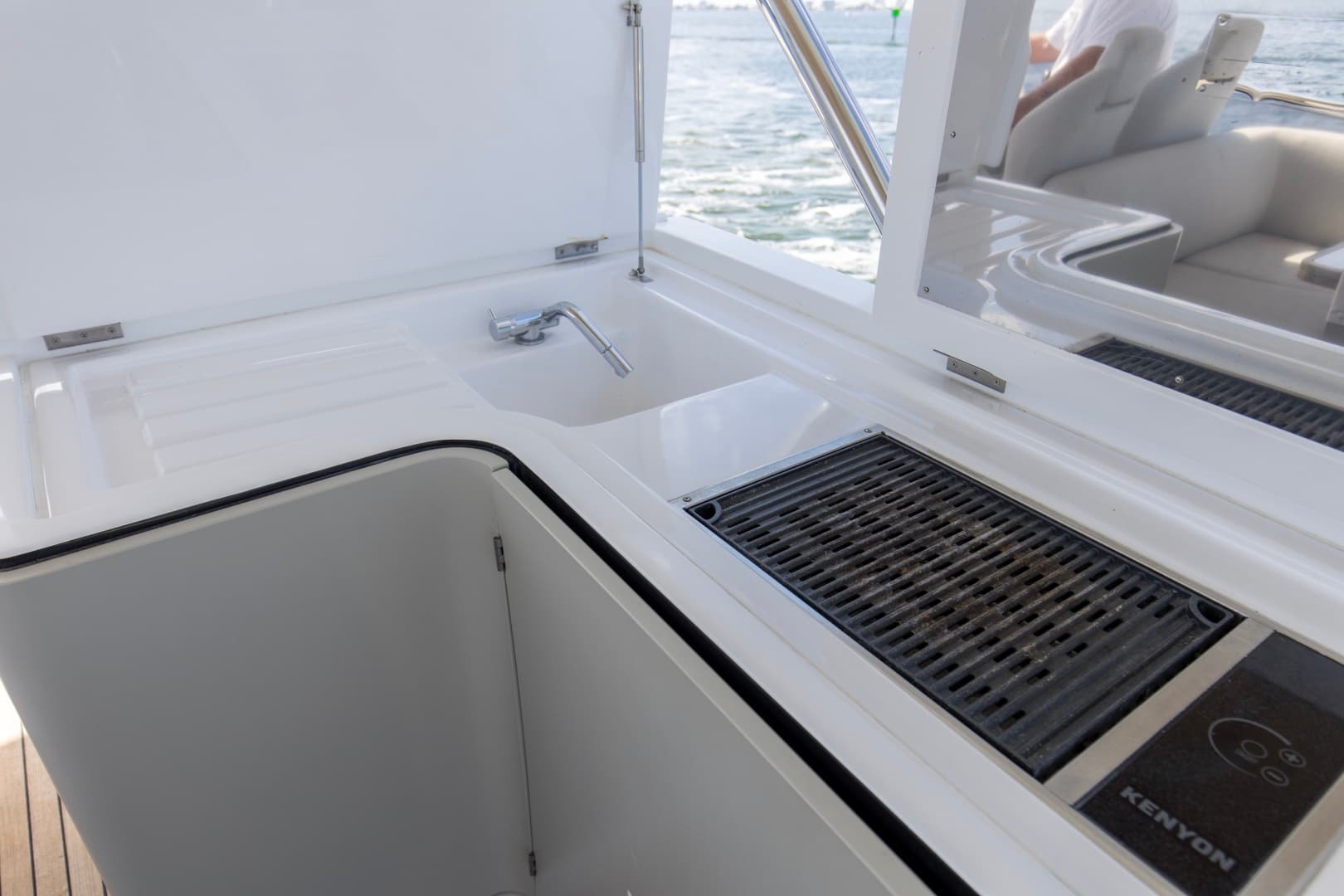 2019 Azimut 60 FLY