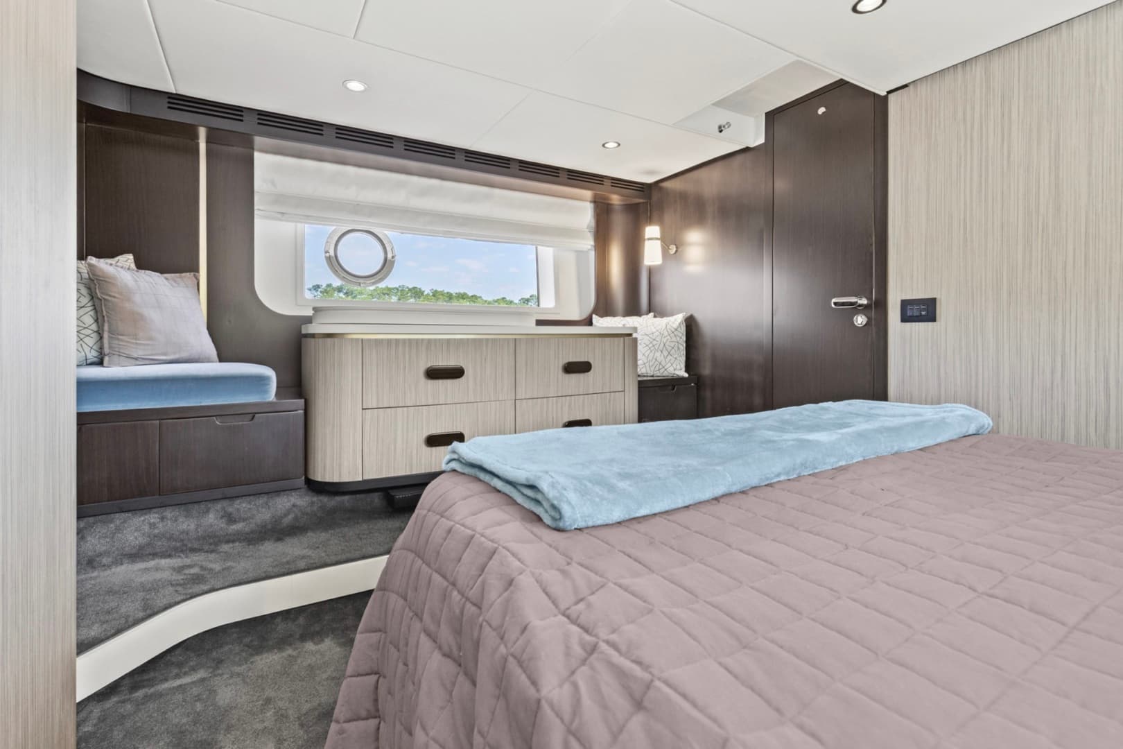 2019 Azimut 60 FLY