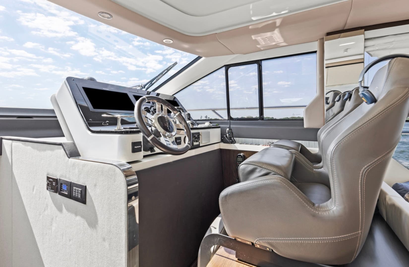 2019 Azimut 60 FLY