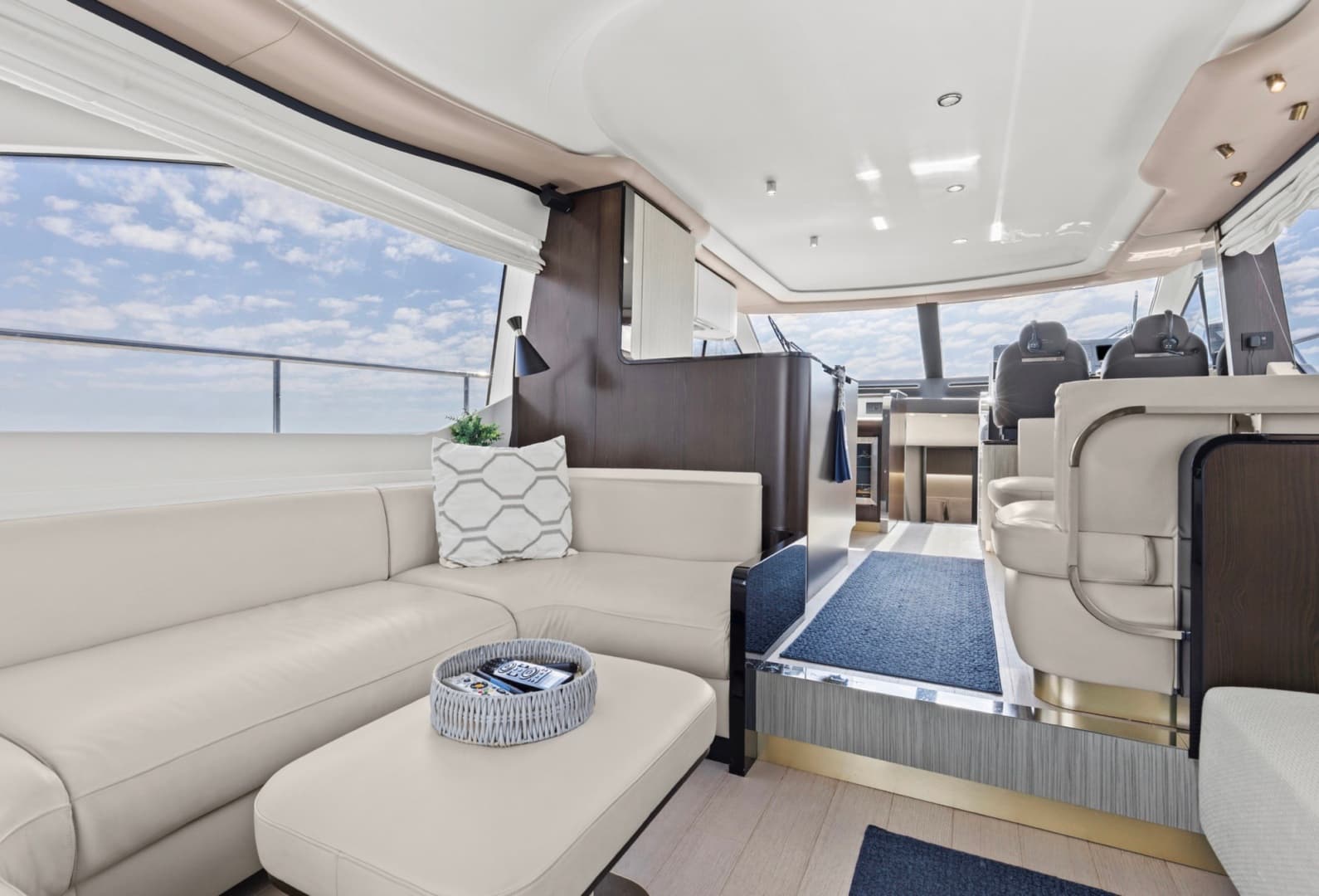 2019 Azimut 60 FLY