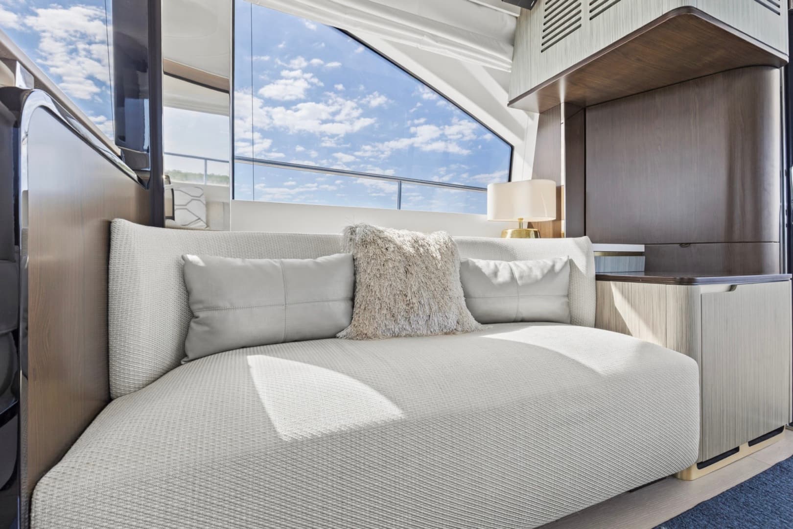 2019 Azimut 60 FLY