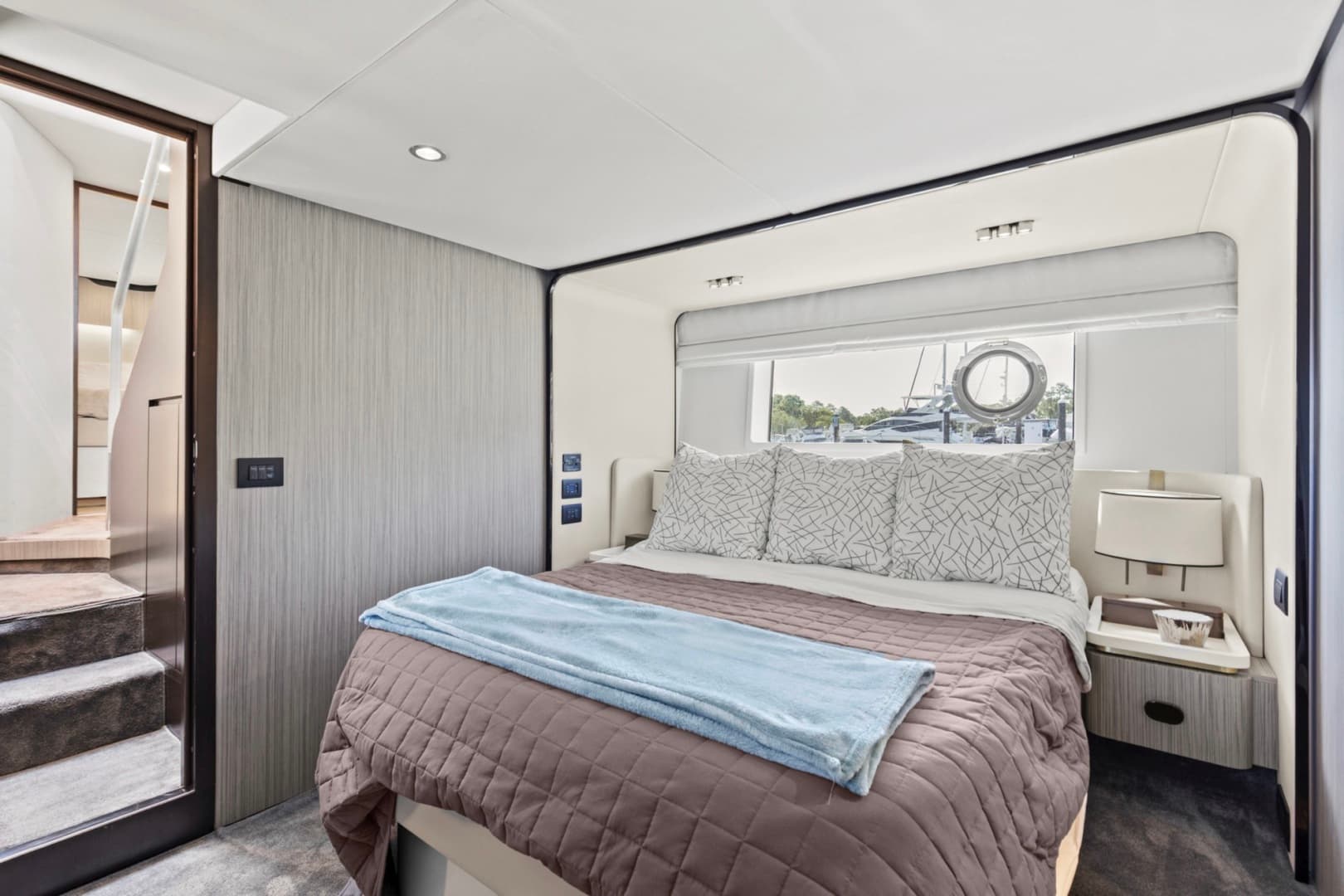2019 Azimut 60 FLY