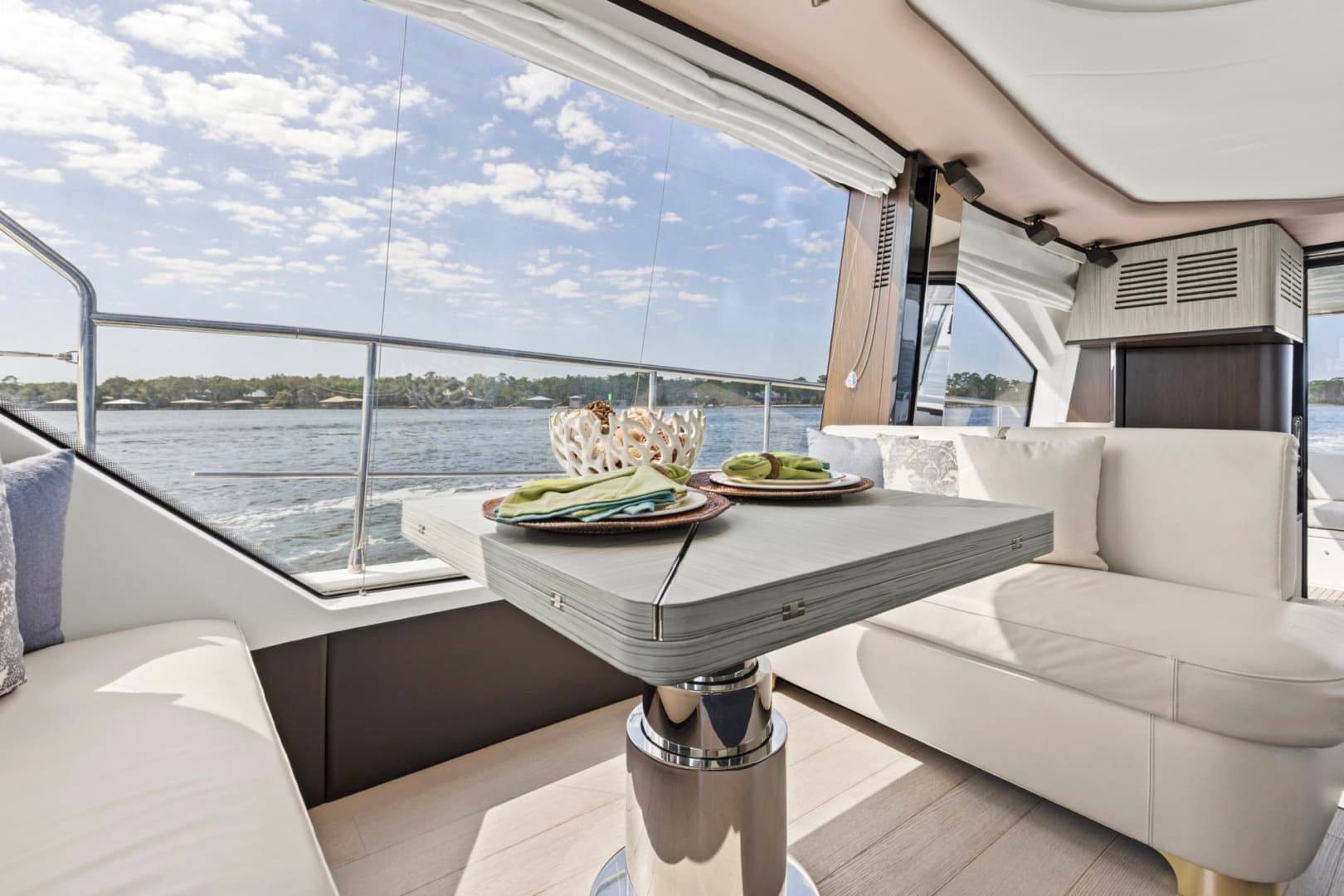 2019 Azimut 60 FLY