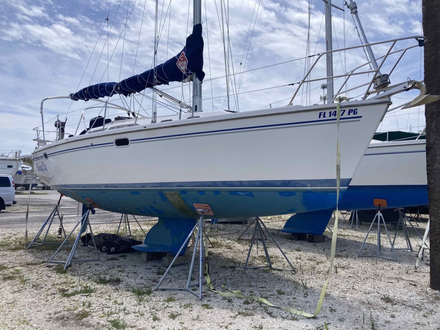 2003 Catalina 320