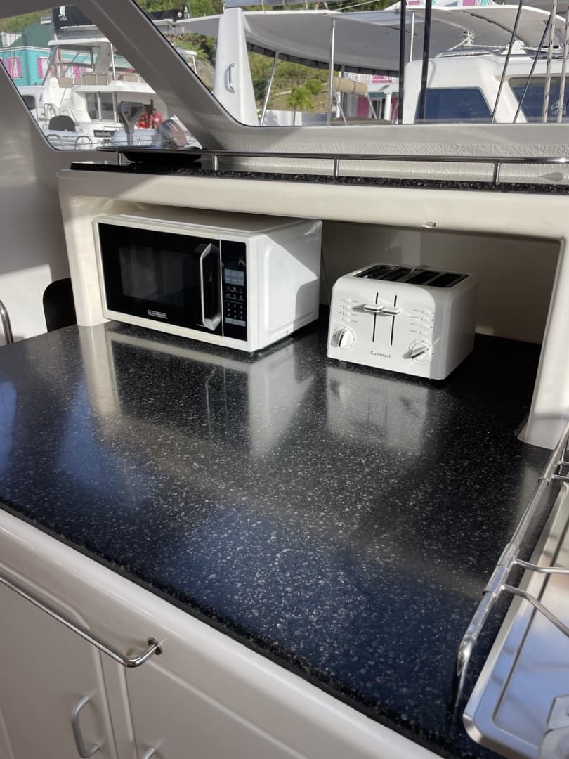 2011 Voyage Yachts 520