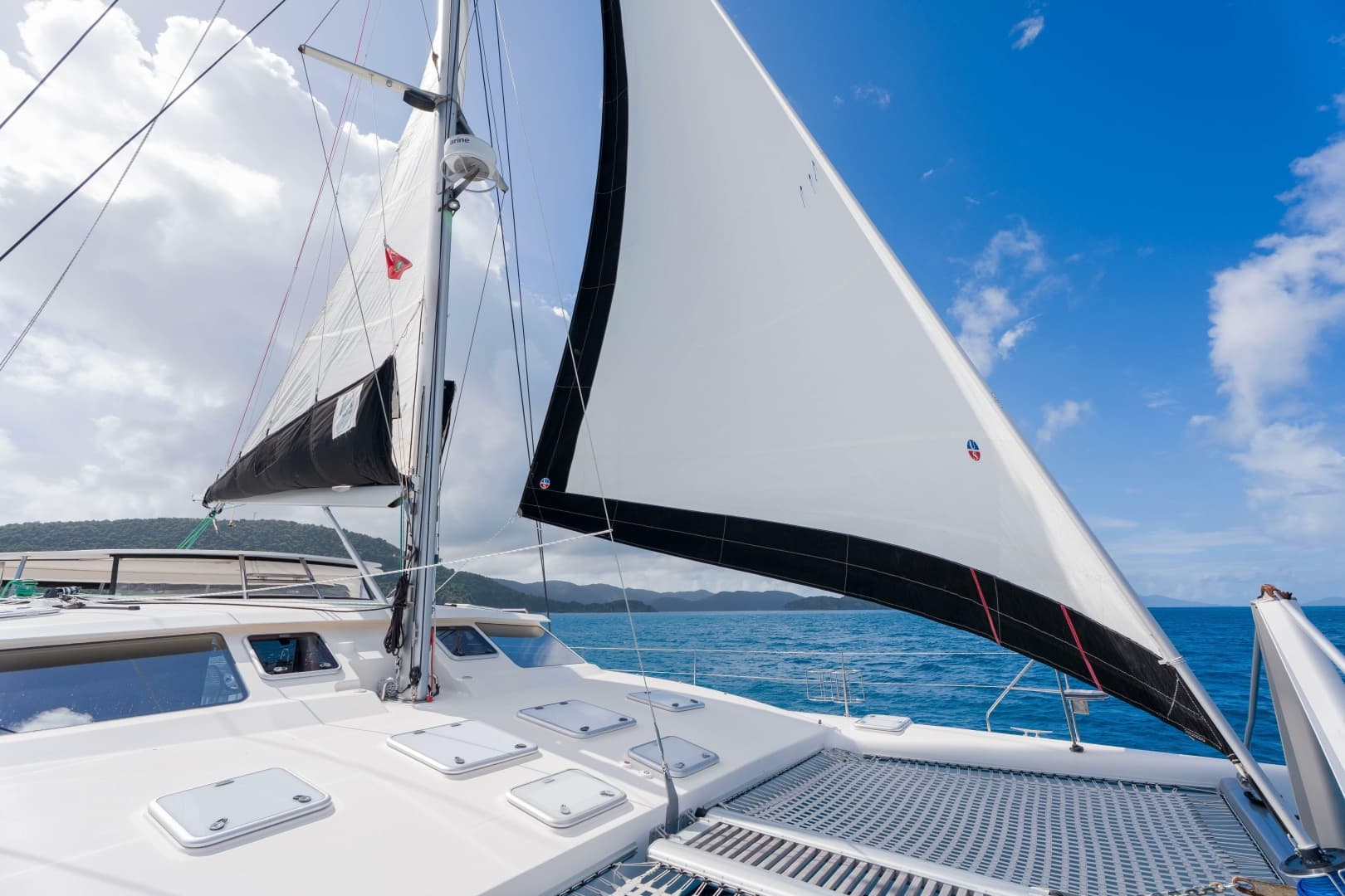 2011 Voyage Yachts 520