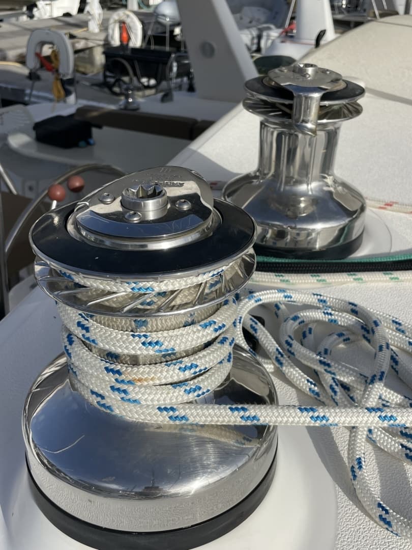 2011 Voyage Yachts 520