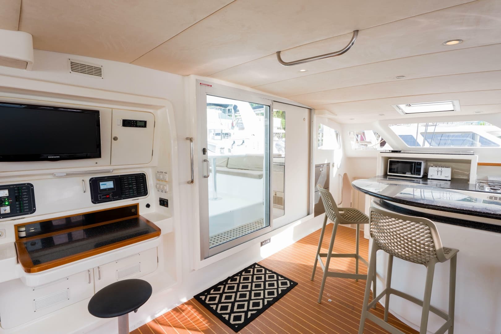 2011 Voyage Yachts 520