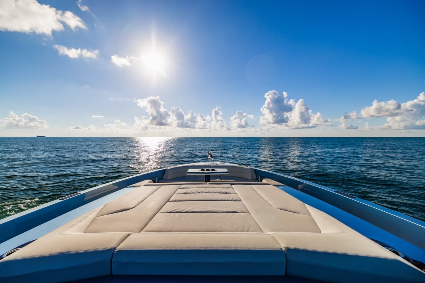 2019 Vanquish Yachts VQ58