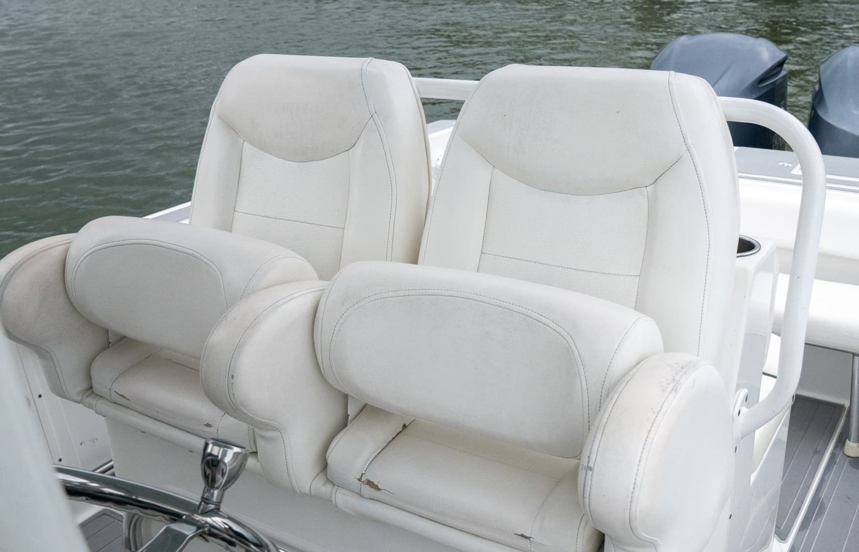2014 Sea Hunt Gamefish 27