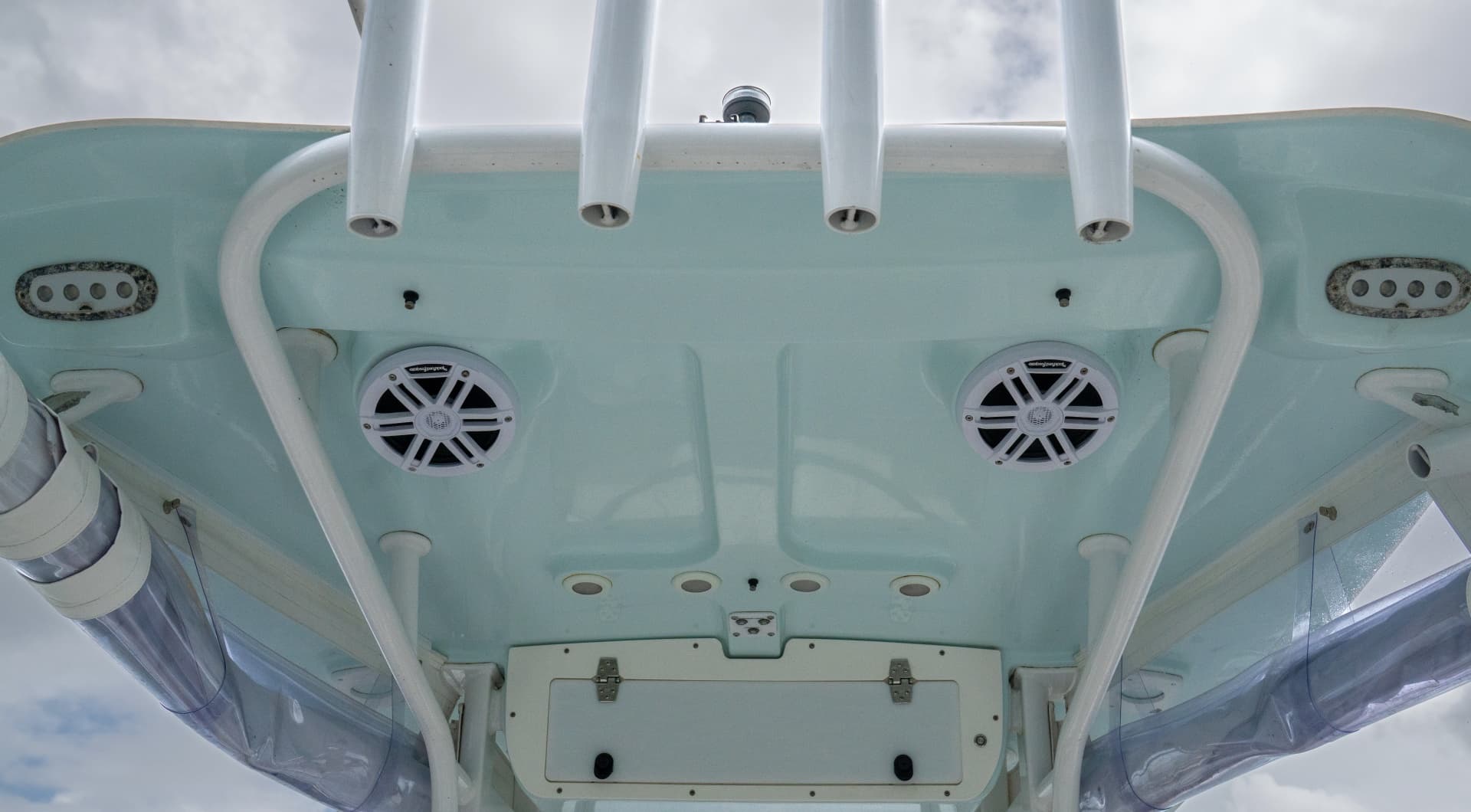 2014 Sea Hunt Gamefish 27