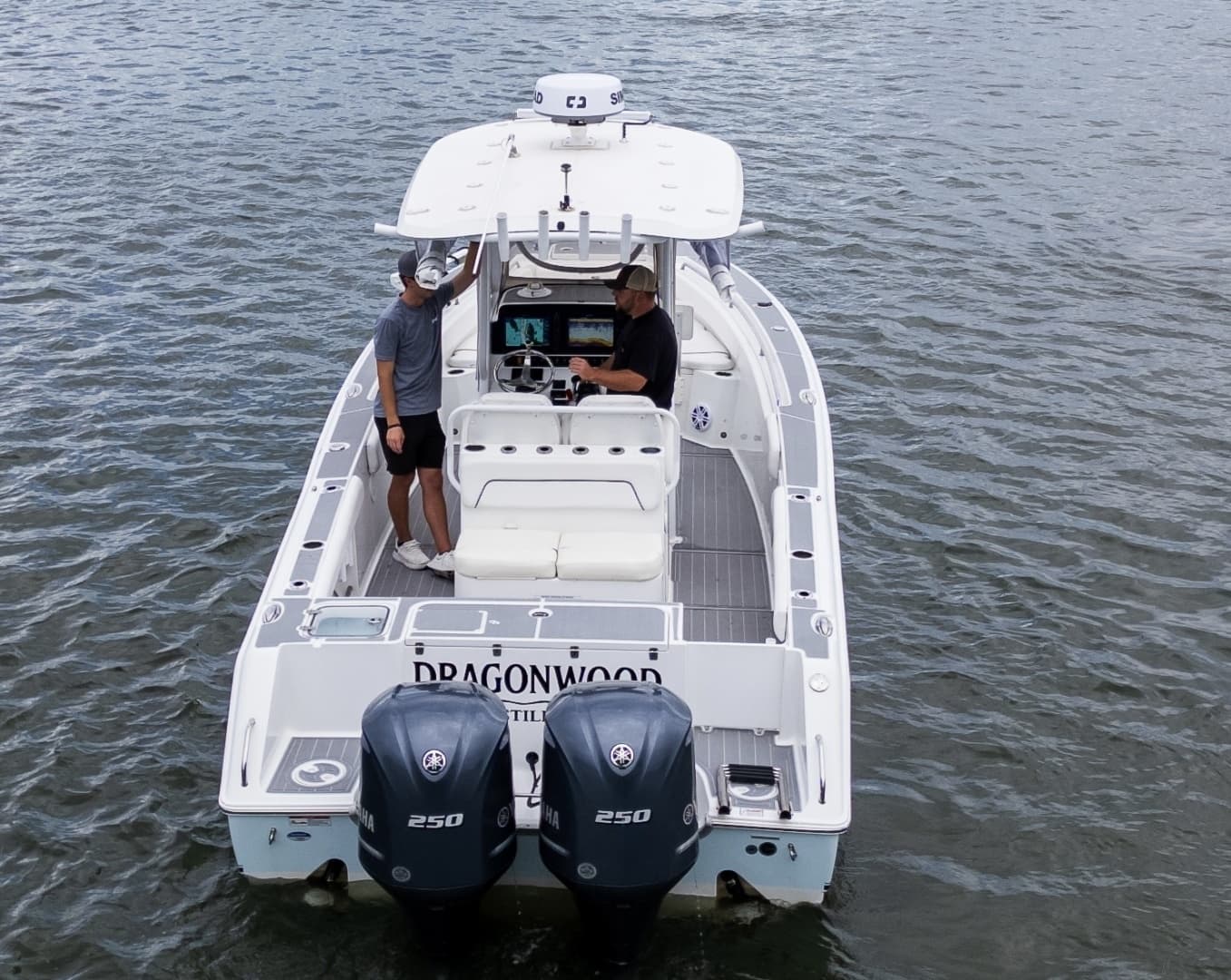 2014 Sea Hunt Gamefish 27