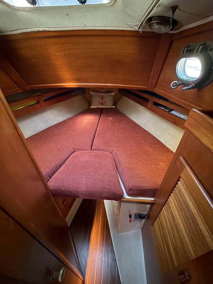 1987 Pacific Seacraft 