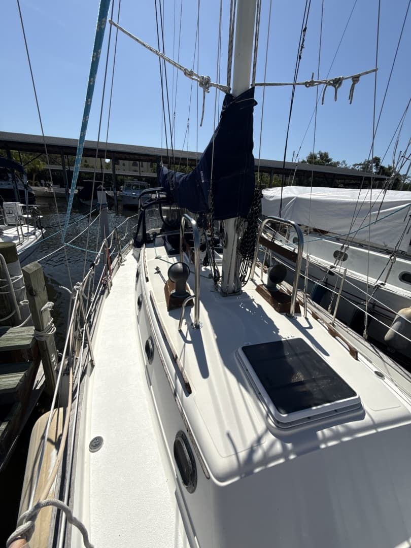 1987 Pacific Seacraft 
