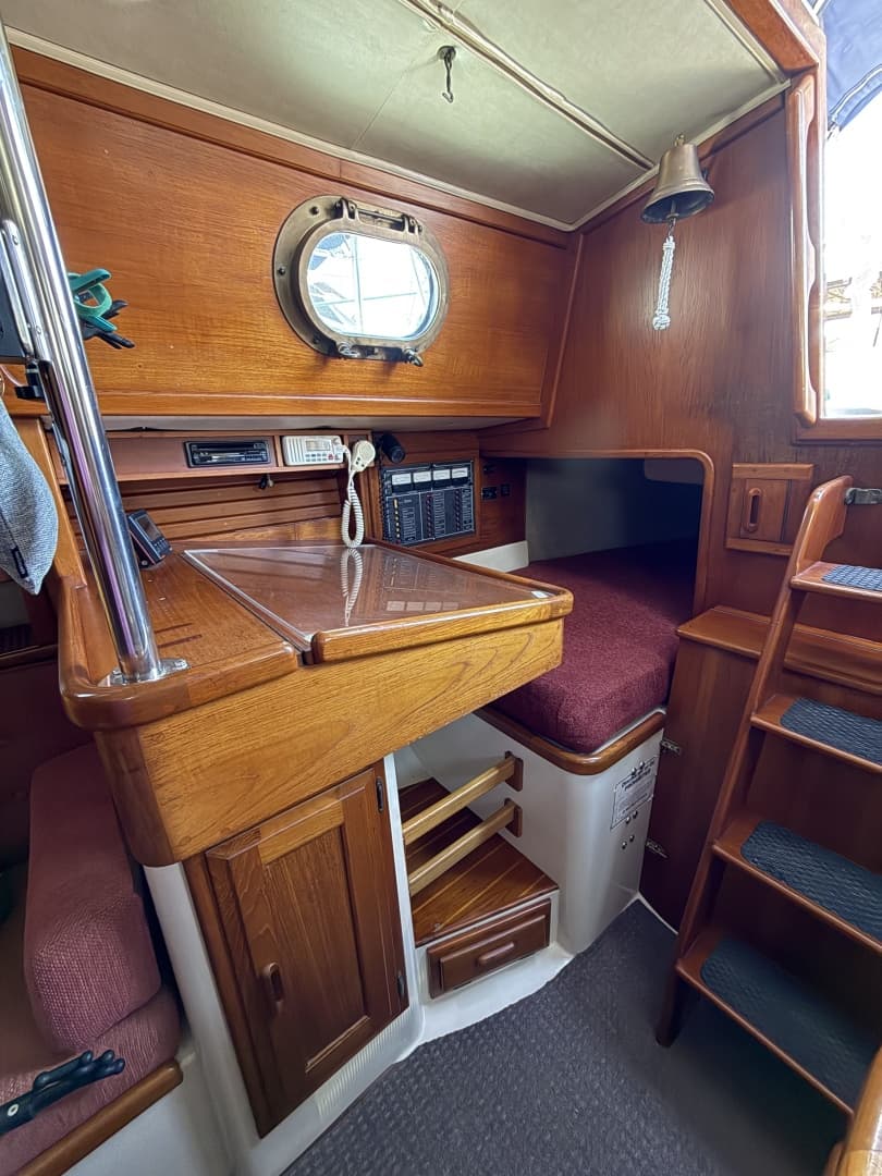 1987 Pacific Seacraft 