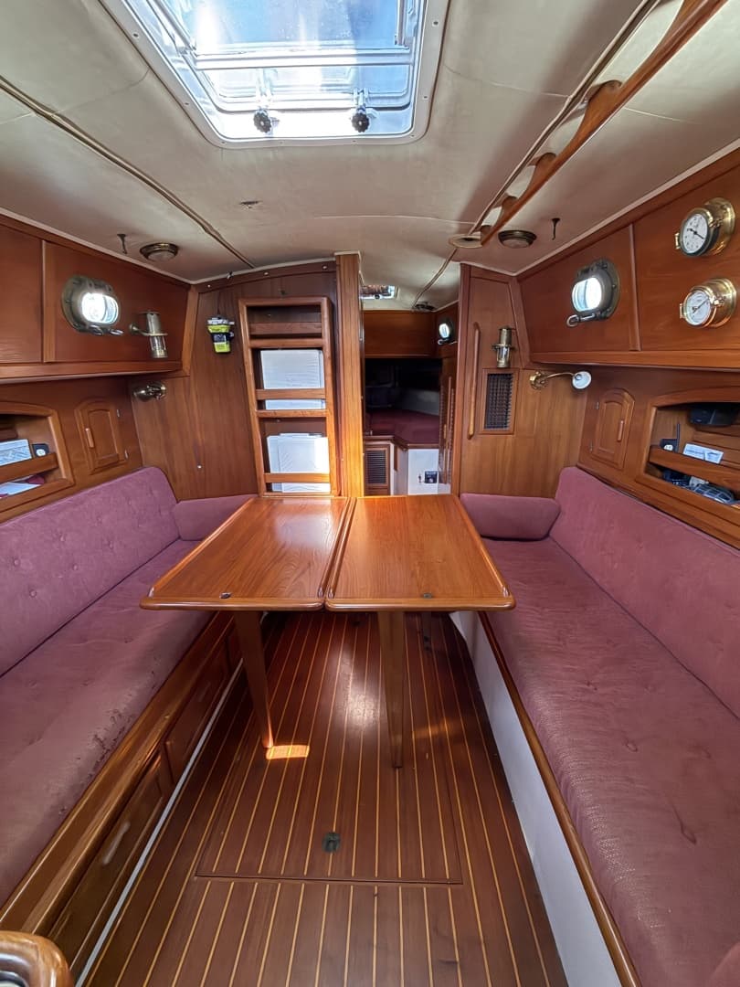 1987 Pacific Seacraft 