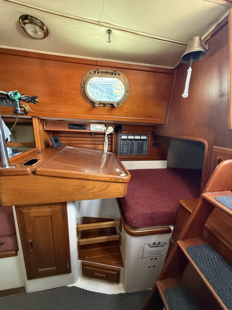 1987 Pacific Seacraft 