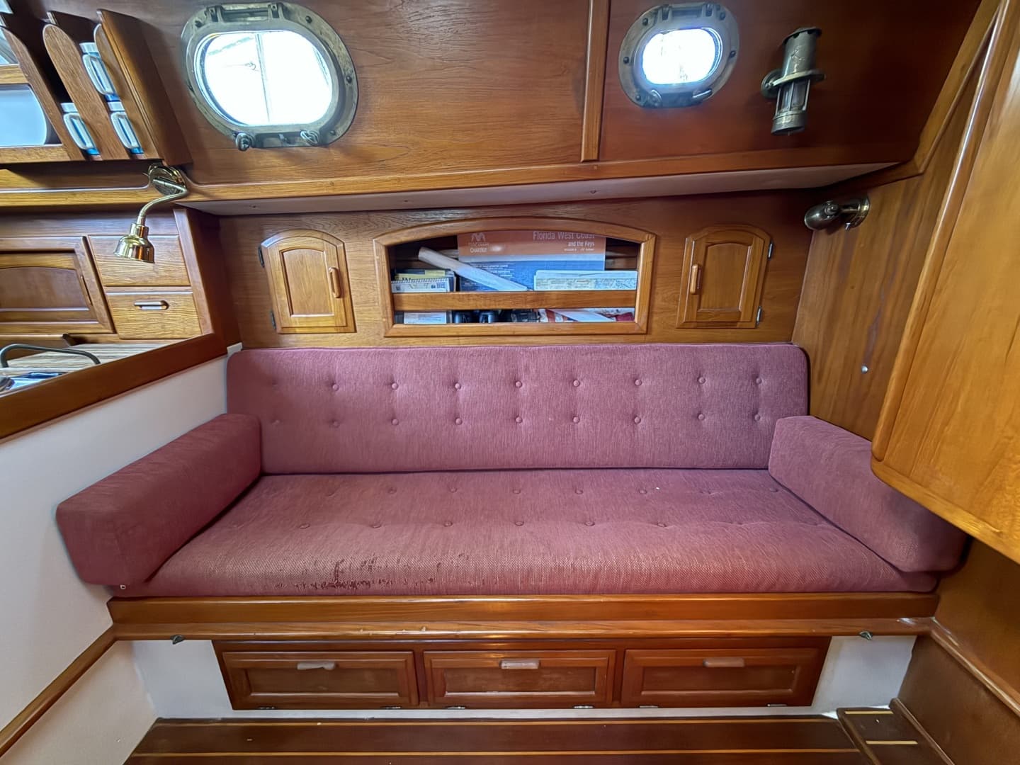 1987 Pacific Seacraft 