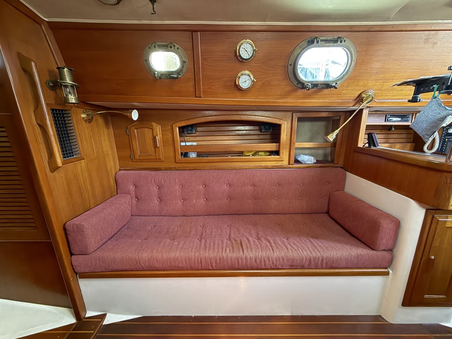 1987 Pacific Seacraft 